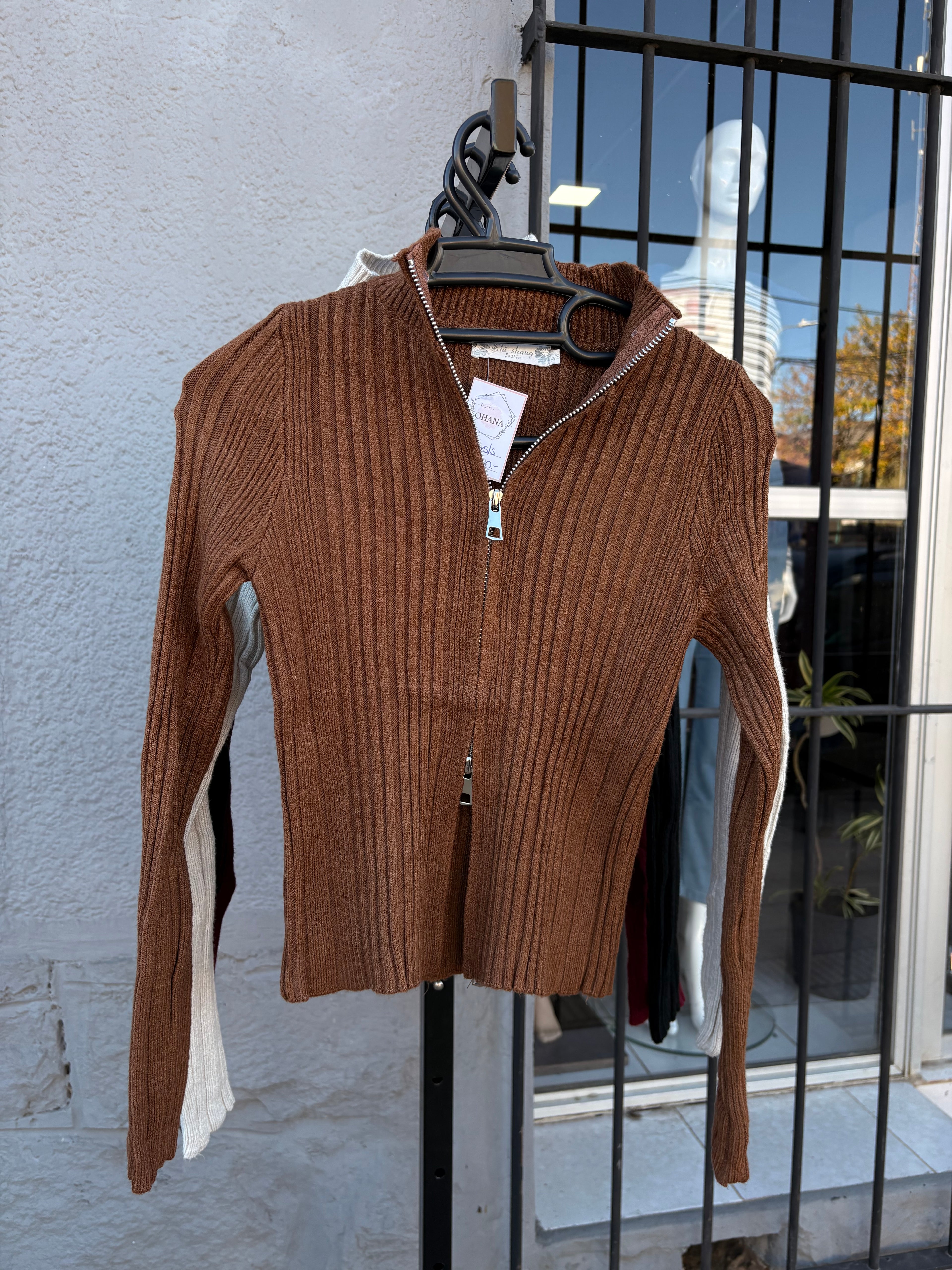Campera AURA