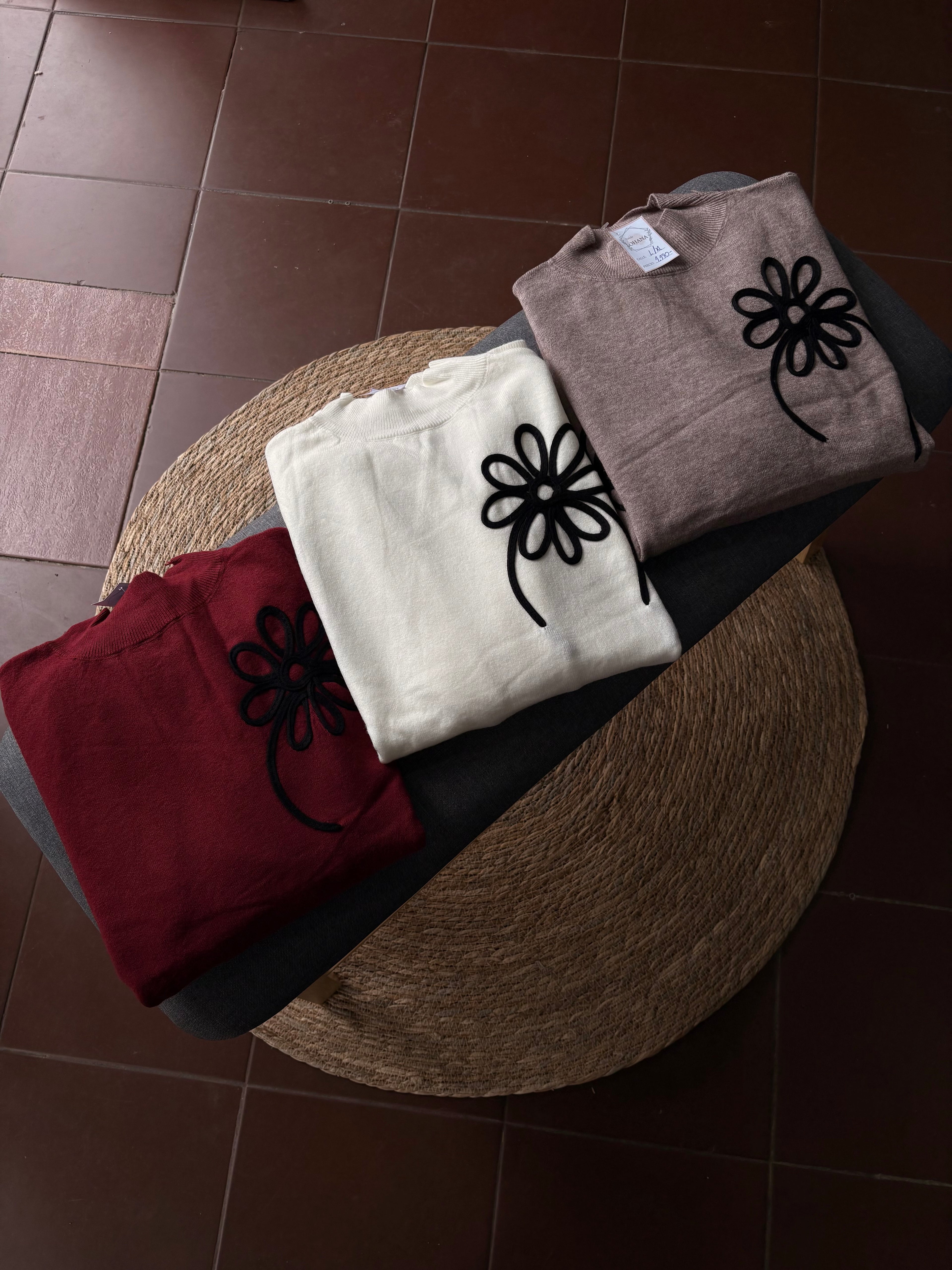 Sweater FLOR media polera