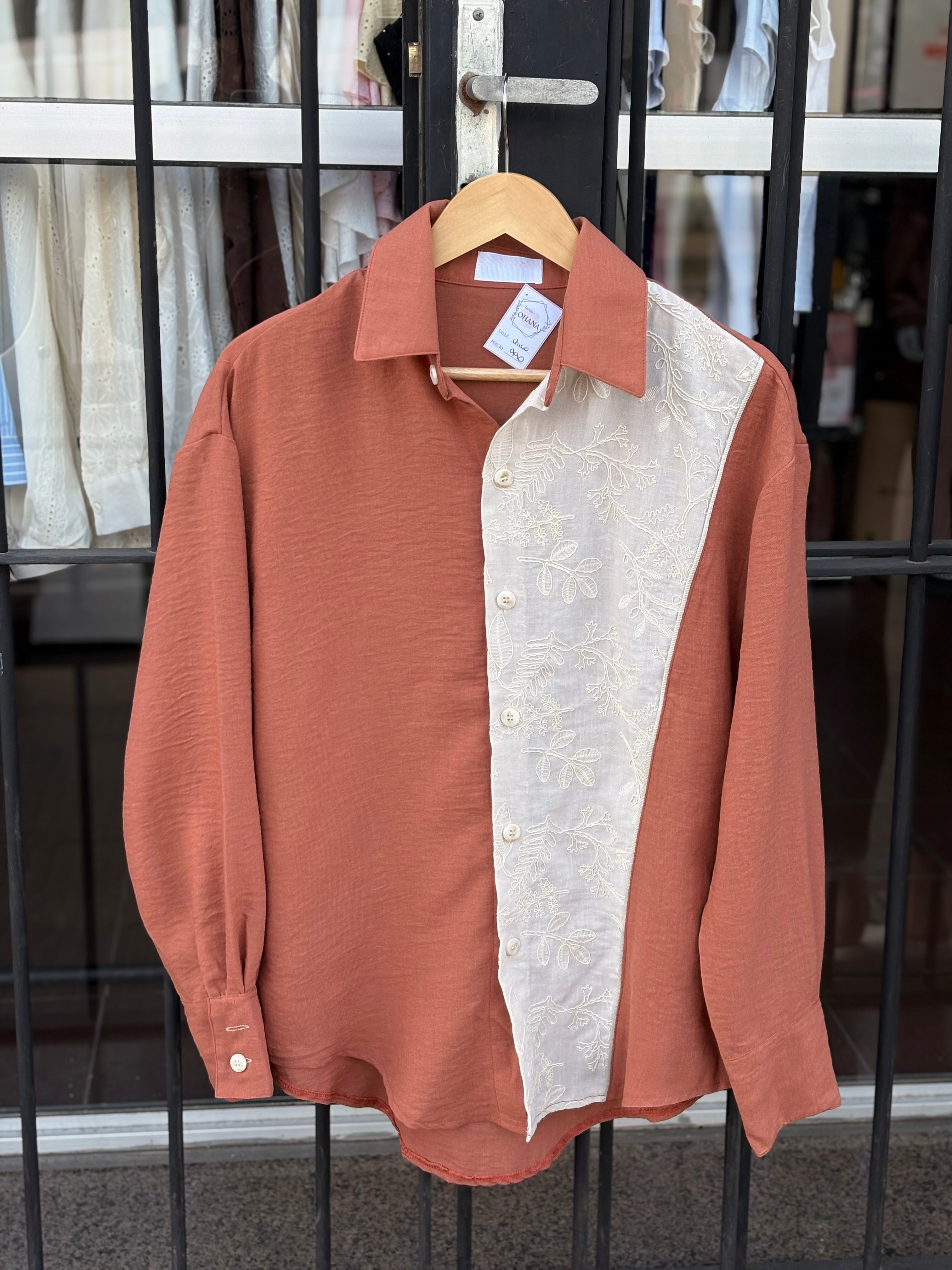 Camisa