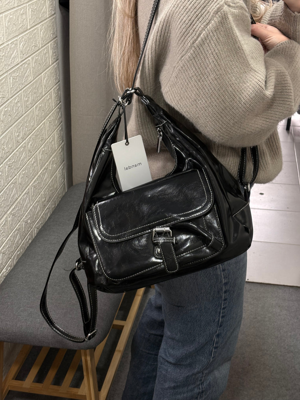 Cartera/mochi NEVA